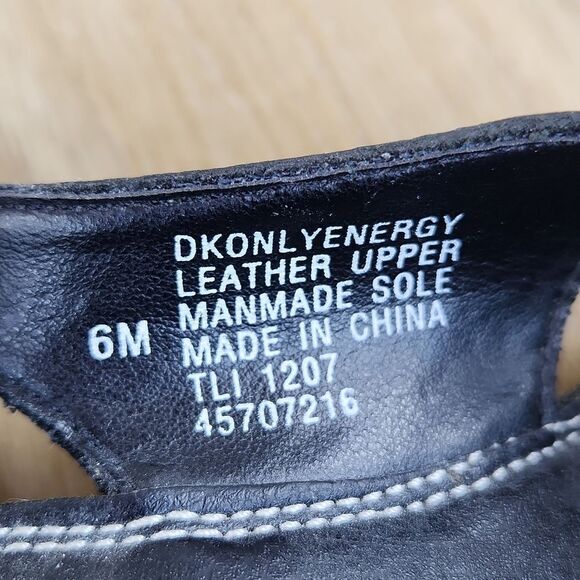 🐞Dockers Black Leather Wedge Sandals Size 6 - Picture 11 of 12